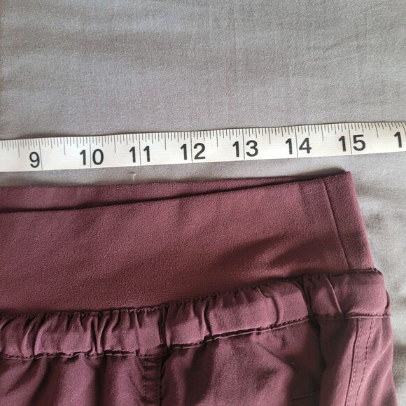 Athleta Attitude Lined Pant Womens Size 8 Burgundy Ruched Jogger Activewear - Picture 5 of 9